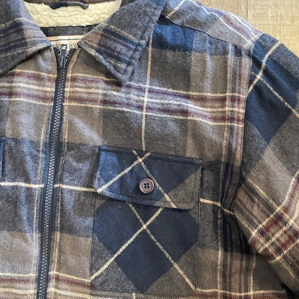 Northwest Territory Men's Plaid Zip-Up Jacket - Navy and gray - Picture 3 of 6